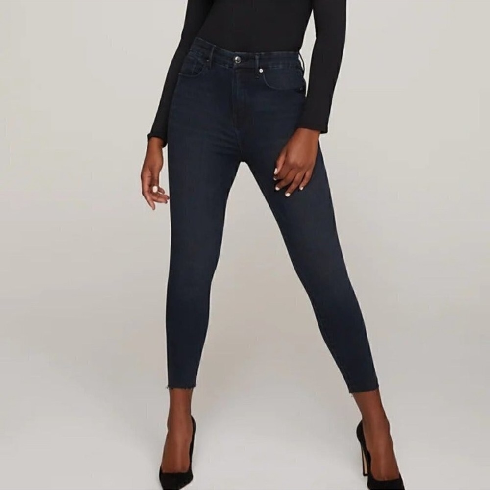 NWT Good American good waist crop jean skinny stretch raw hem- Size 6/28